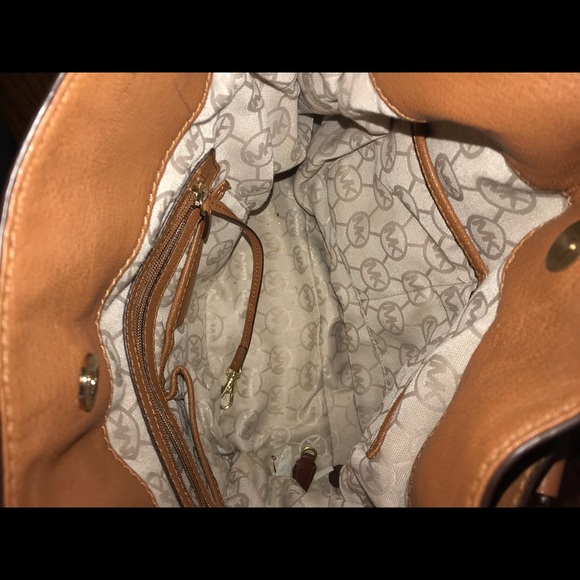 MK large Hamilton bag - Picture 2 of 3